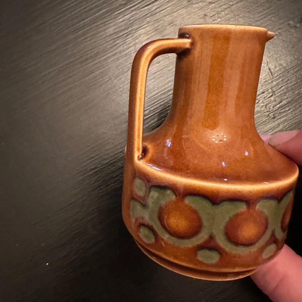 VTG Hornsea Brontë ceramic pattern olive oil / vinegar mini cruet jug MCM